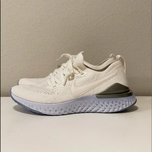 Women’s Nike sneakers
